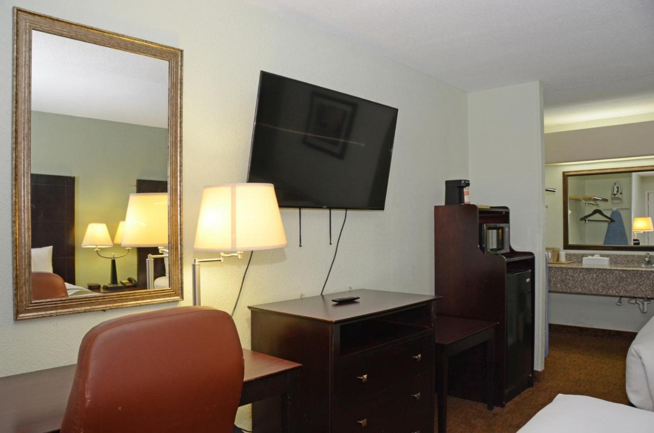 Quality Inn & Suites Covington Екстер'єр фото