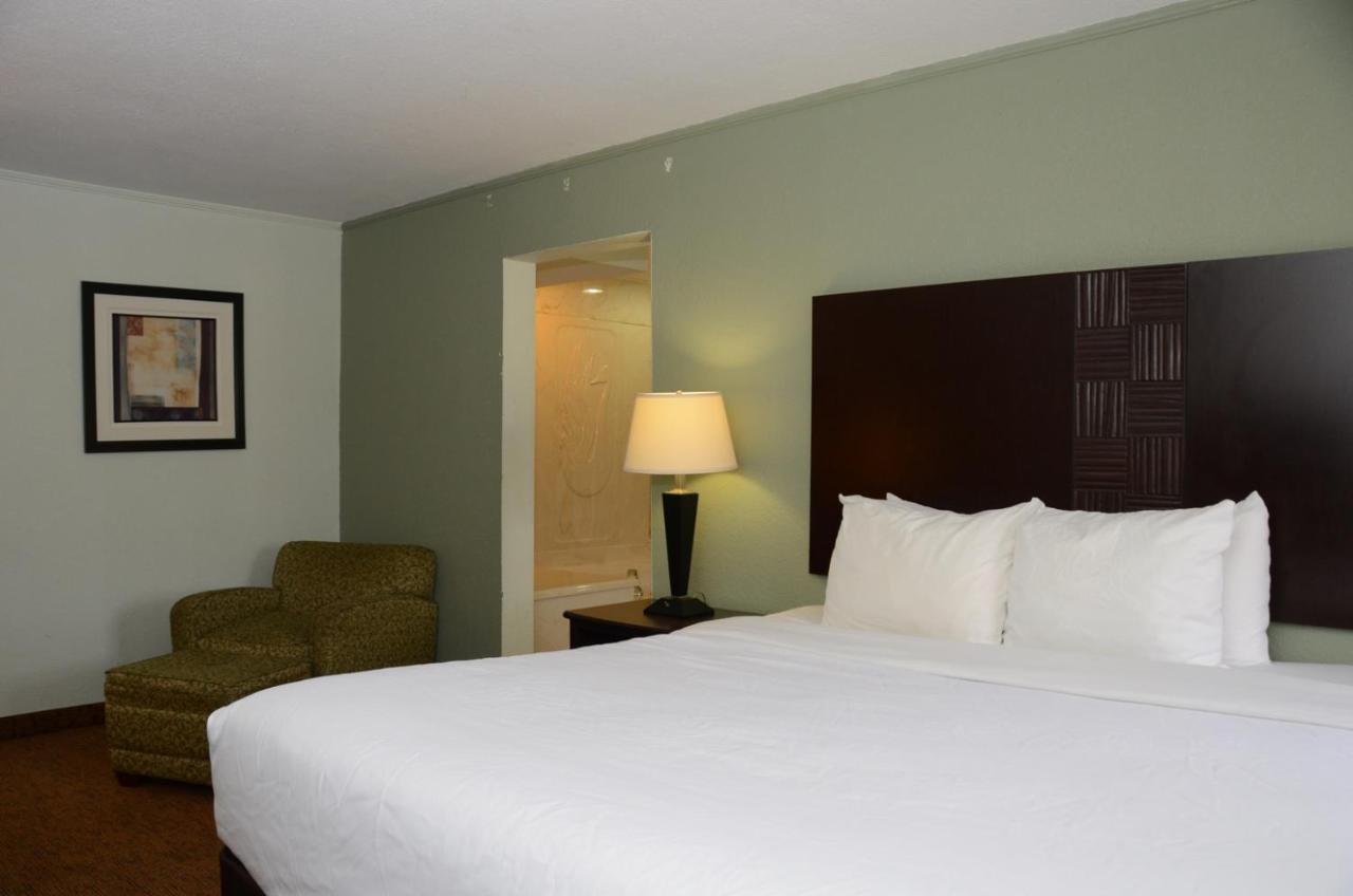 Quality Inn & Suites Covington Екстер'єр фото