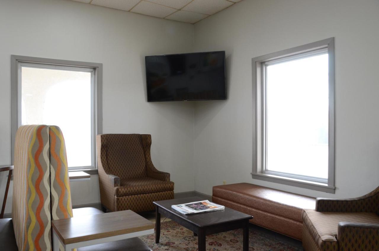 Quality Inn & Suites Covington Екстер'єр фото